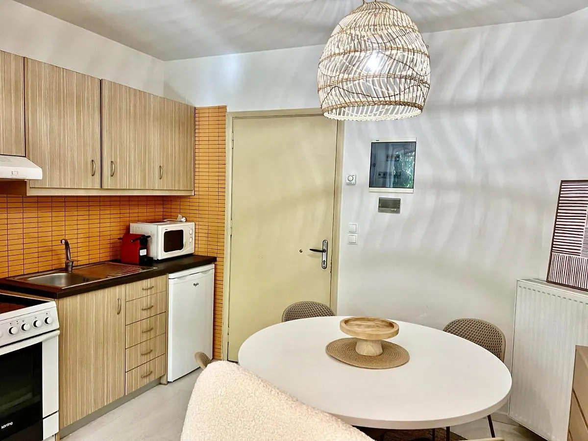 La Vie En Mer Apartments Rethymno   Rethymno (Crete)