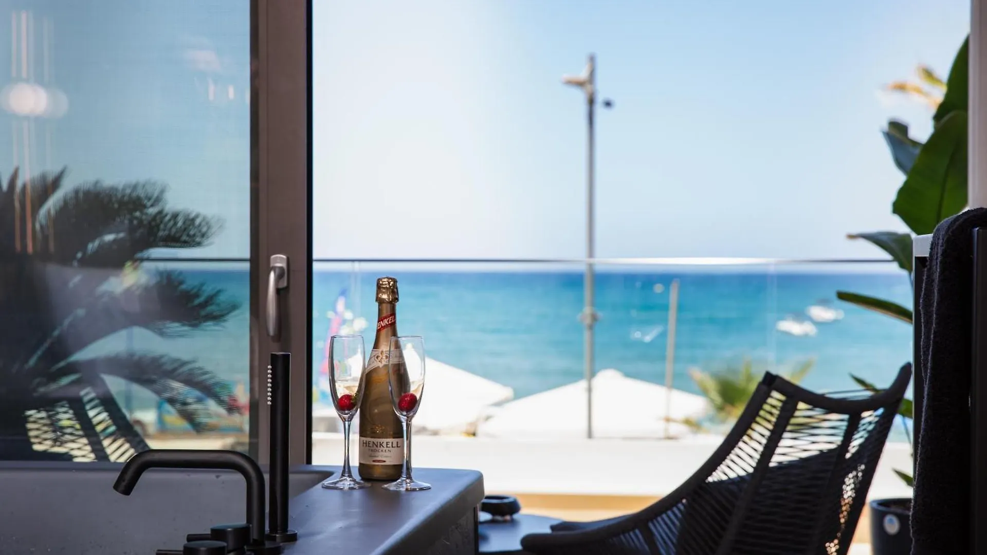 La Vie En Mer Apartments Rethymno  0*, Rethymno (Crete)